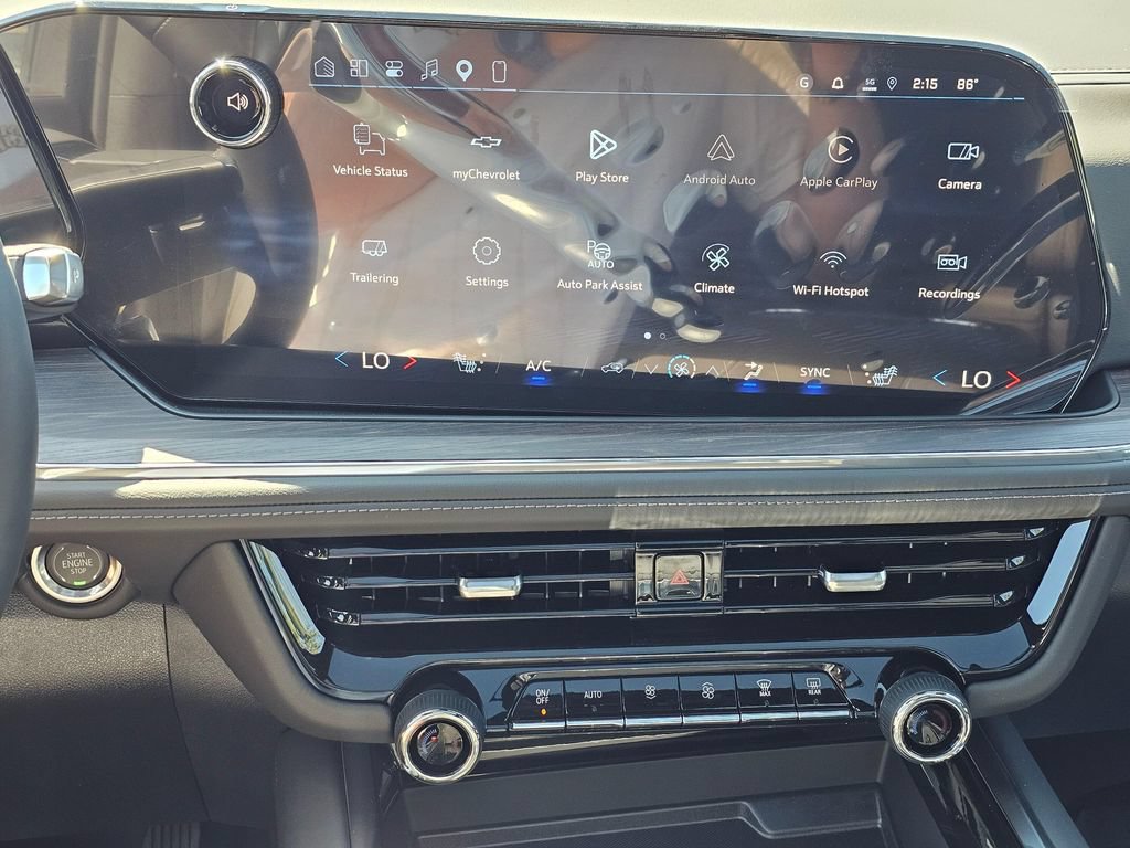 New 2026 Chevrolet Suburban LT w/ Comfort Package AWD/4WD image 32