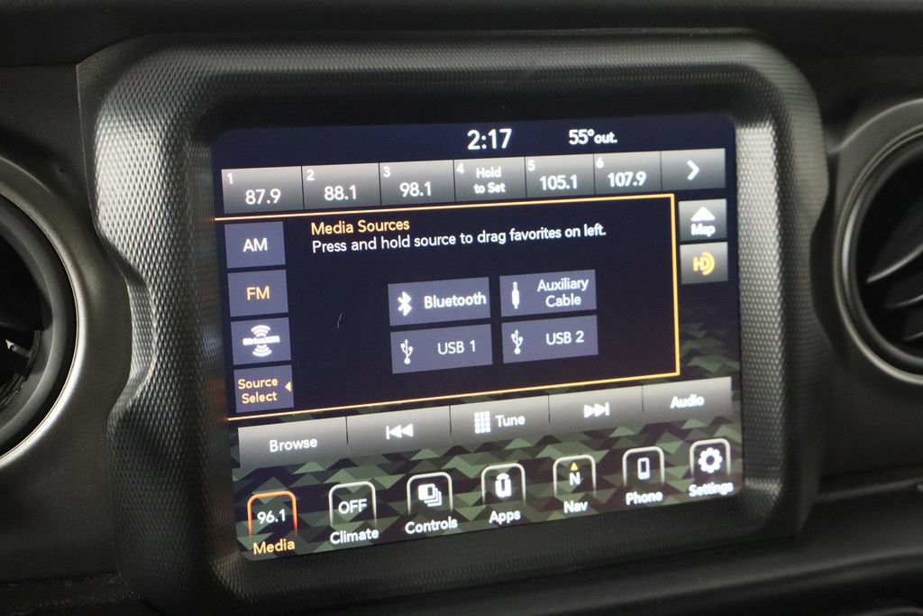 Used 2022 Jeep Wrangler Unlimited Sport w/ Sun And Sound Package image 29