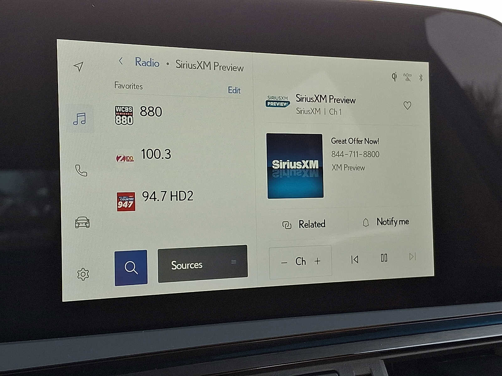 Used 2024 Lexus ES 250 w/ Premium Package image 15