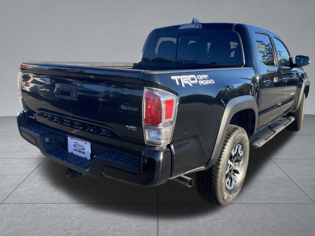 Used 2022 Toyota Tacoma TRD Off-Road image 15