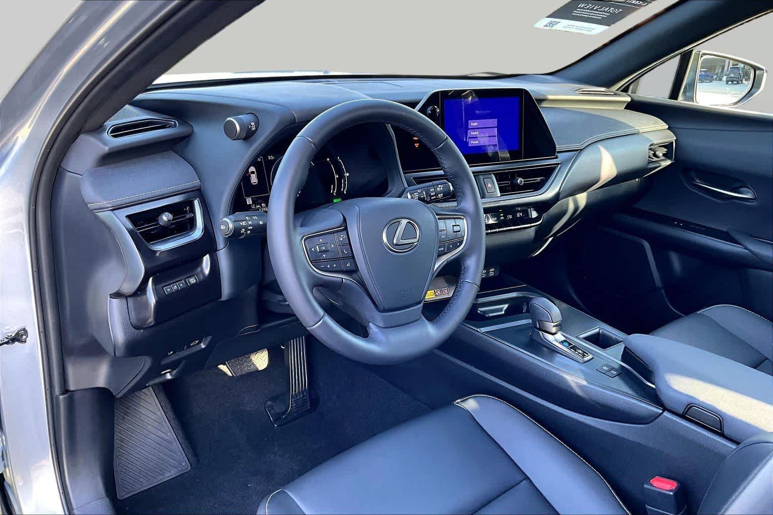 Used 2026 Lexus UX 300h FWD w/ Accessory Package (Z2) image 16