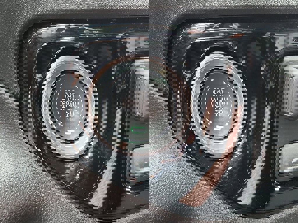 Used 2026 GMC Sierra 1500 Elevation image 26