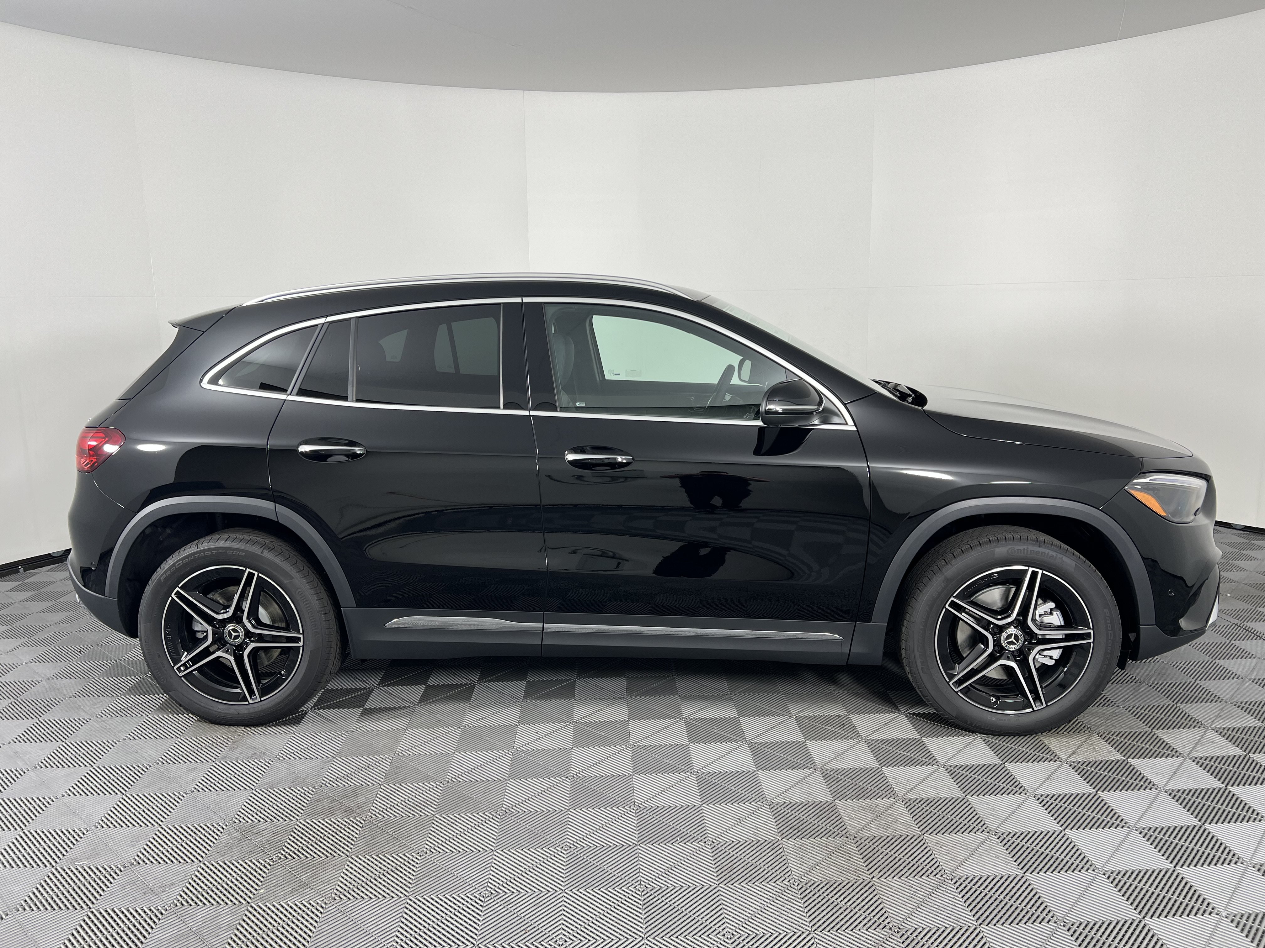 New 2026 Mercedes-Benz GLA 250 4MATIC image 14