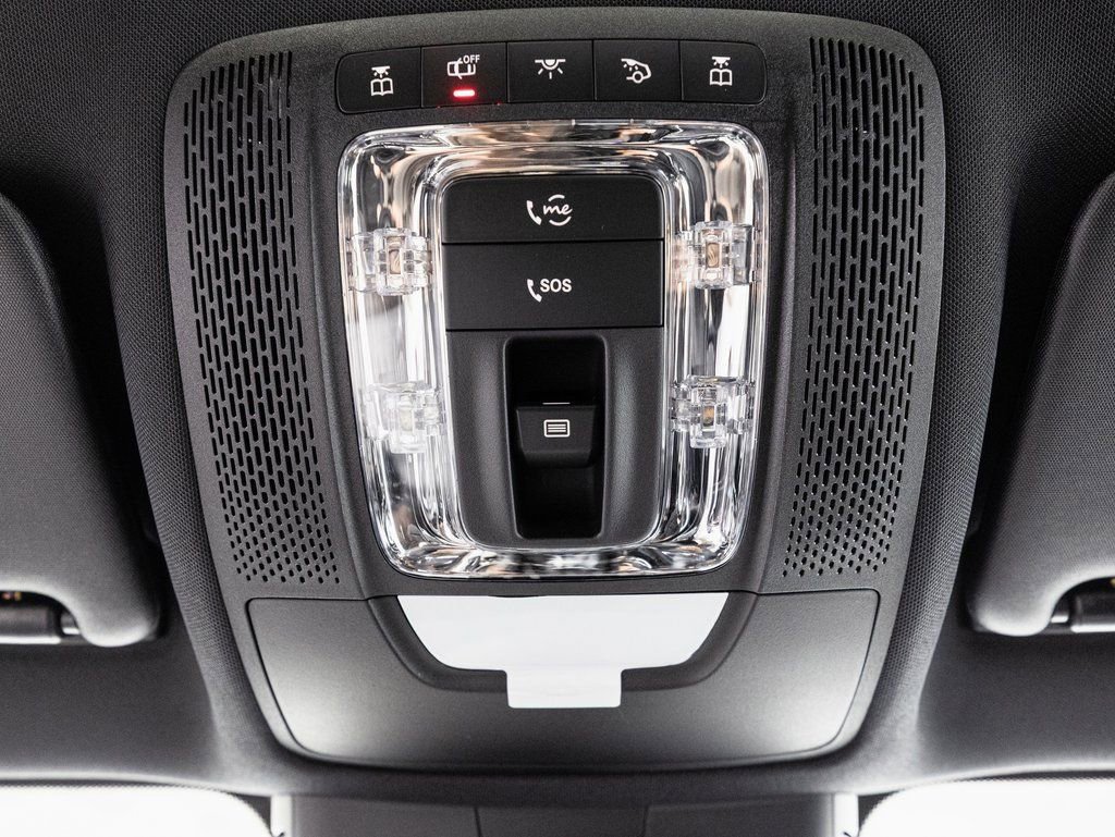 Used 2024 Mercedes-Benz EQB 350 4MATIC SUV image 22