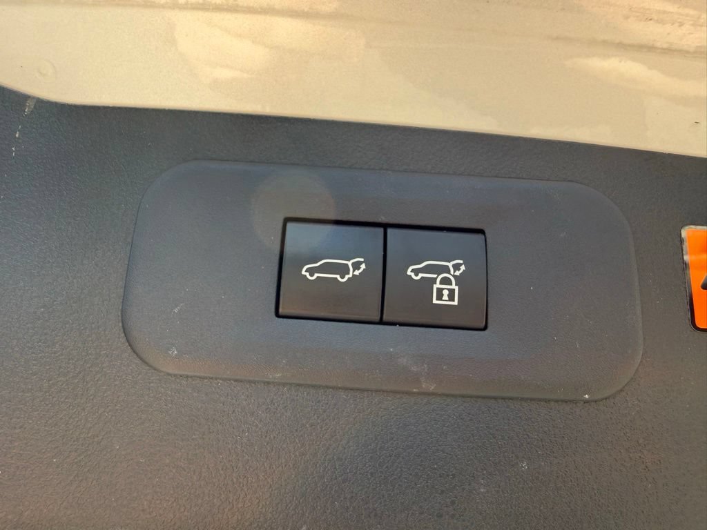 Used 2025 Lexus NX 350 AWD w/ Accessory Package (2T) image 17