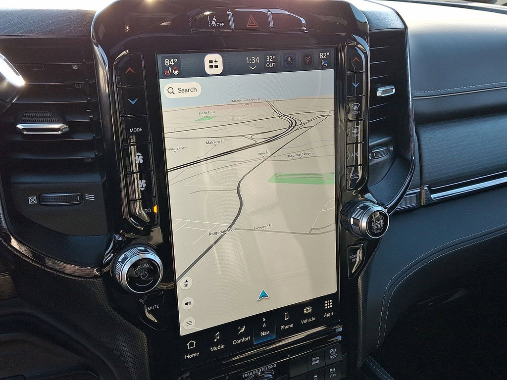 Used 2023 RAM 3500 Limited image 14