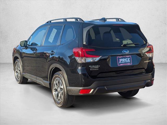 Used 2024 Subaru Forester Premium image 8