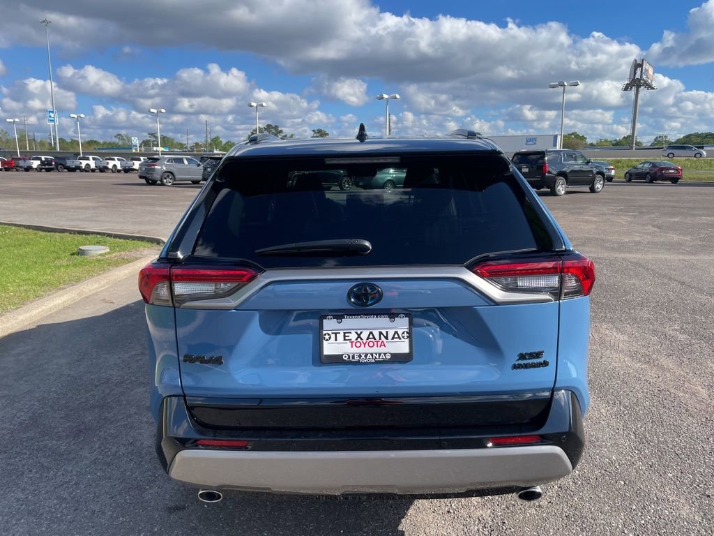 Used 2024 Toyota RAV4 XSE w/ Advanced Technology Package image 11