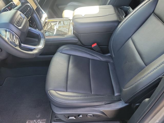 Certified 2025 GMC Yukon Denali image 20
