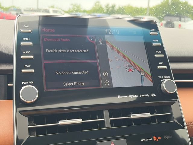 Used 2019 Toyota Avalon Limited FWD image 22