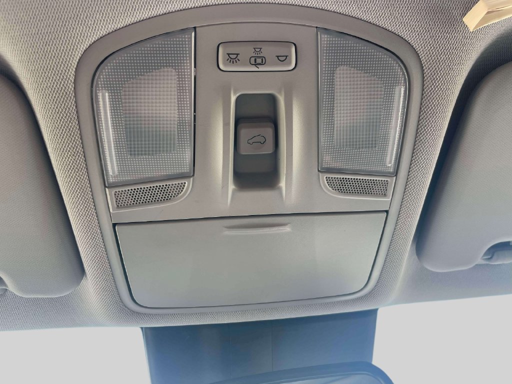 Used 2019 Hyundai Kona SEL w/ SEL Tech Package 02 AWD/4WD image 32