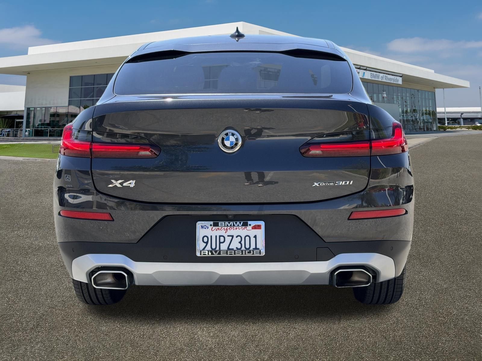 Used 2025 BMW X4 xDrive30i w/ Premium Package AWD/4WD image 9