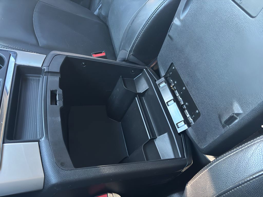 Used 2014 RAM 3500 Laramie image 27