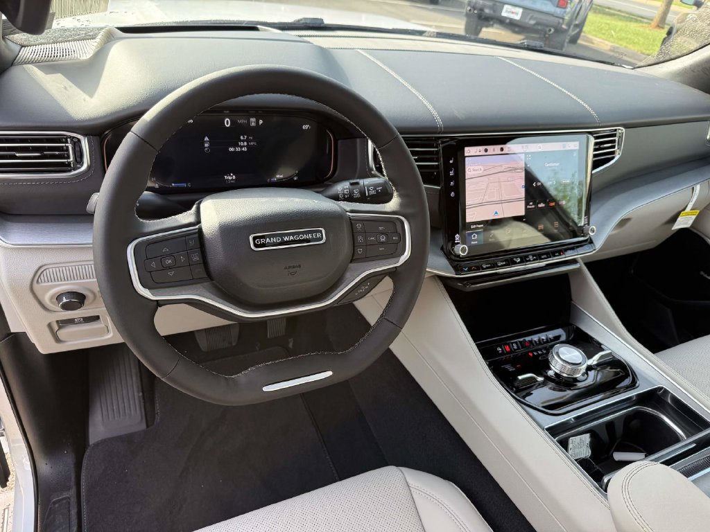 New 2026 Jeep Grand Wagoneer Limited AWD/4WD image 2
