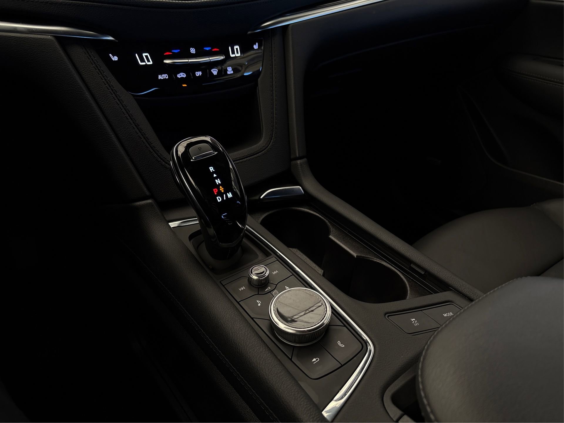 New 2025 Cadillac XT5 Premium Luxury image 30