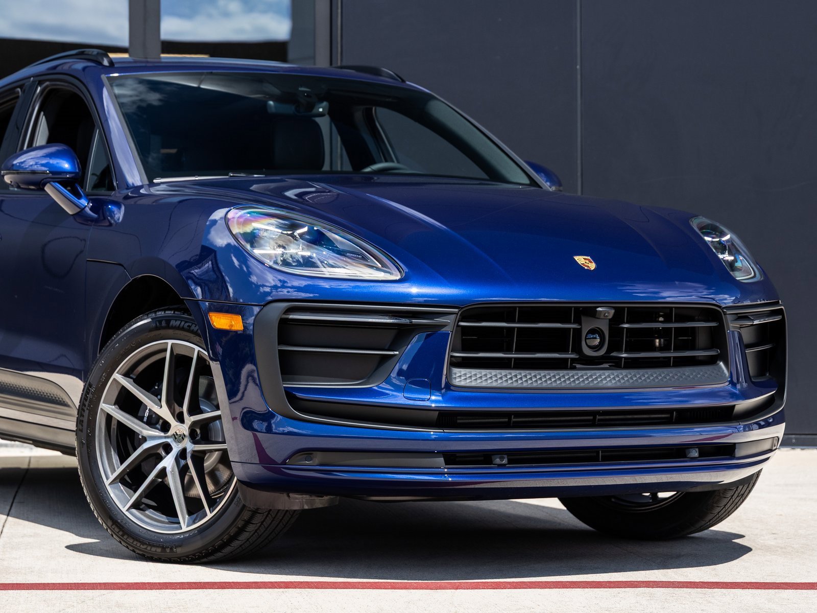 New 2026 Porsche Macan image 9