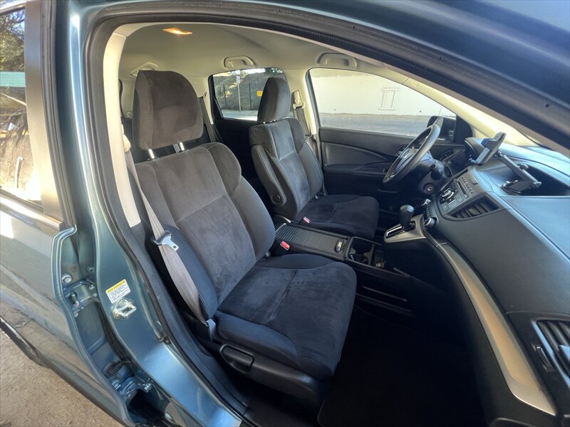 Used 2014 Honda CR-V LX image 24