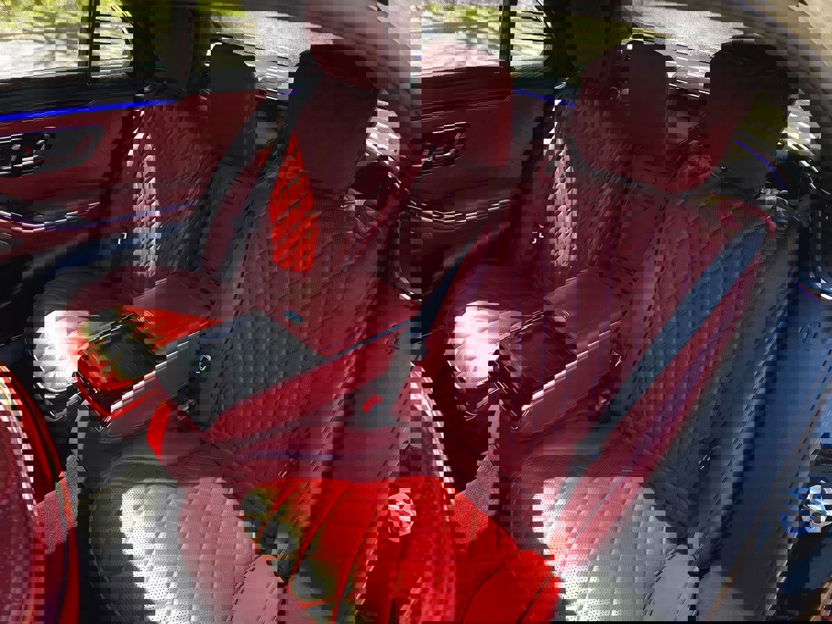 Used 2022 Mercedes-Benz S 500 4MATIC image 16