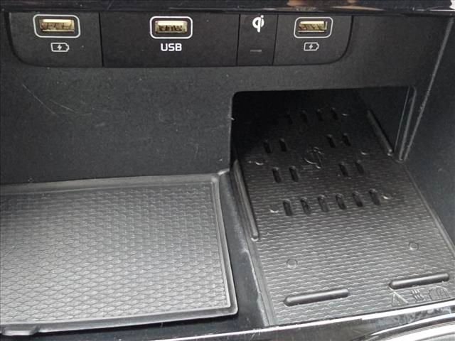 Certified 2023 Kia Carnival SX image 22