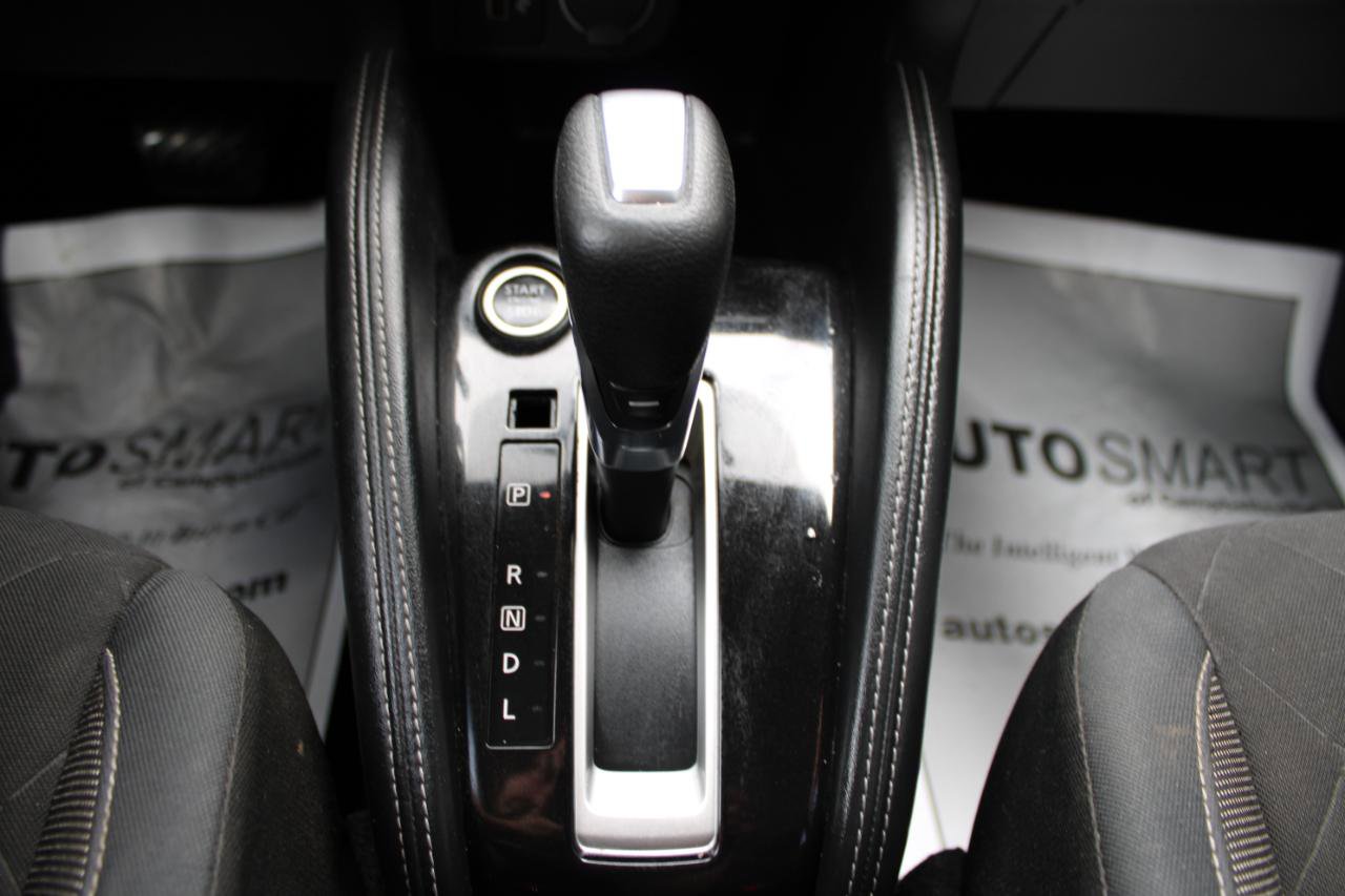 Used 2019 Nissan Kicks SV FWD image 26