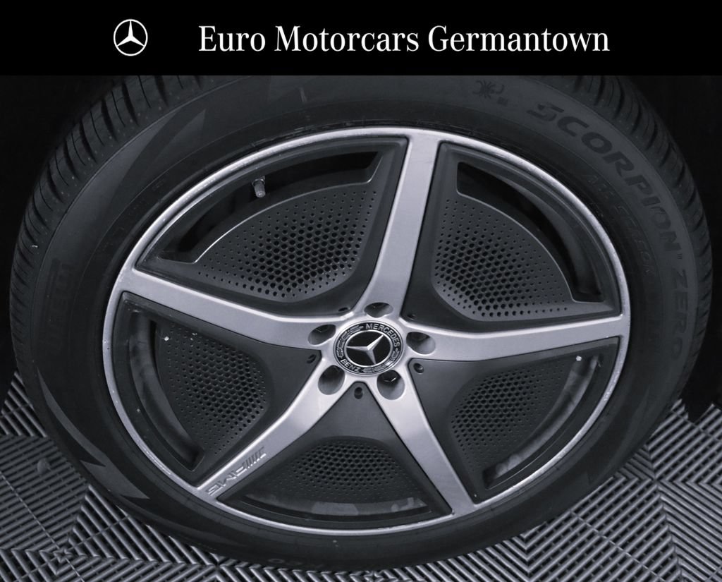 Used 2023 Mercedes-Benz EQE 350+ 4MATIC SUV w/ AMG Line Exterior Package image 7