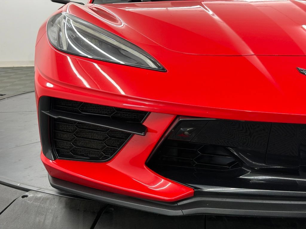 Used 2021 Chevrolet Corvette Stingray Premium Cpe w/ Z51 Performance Package RWD image 9