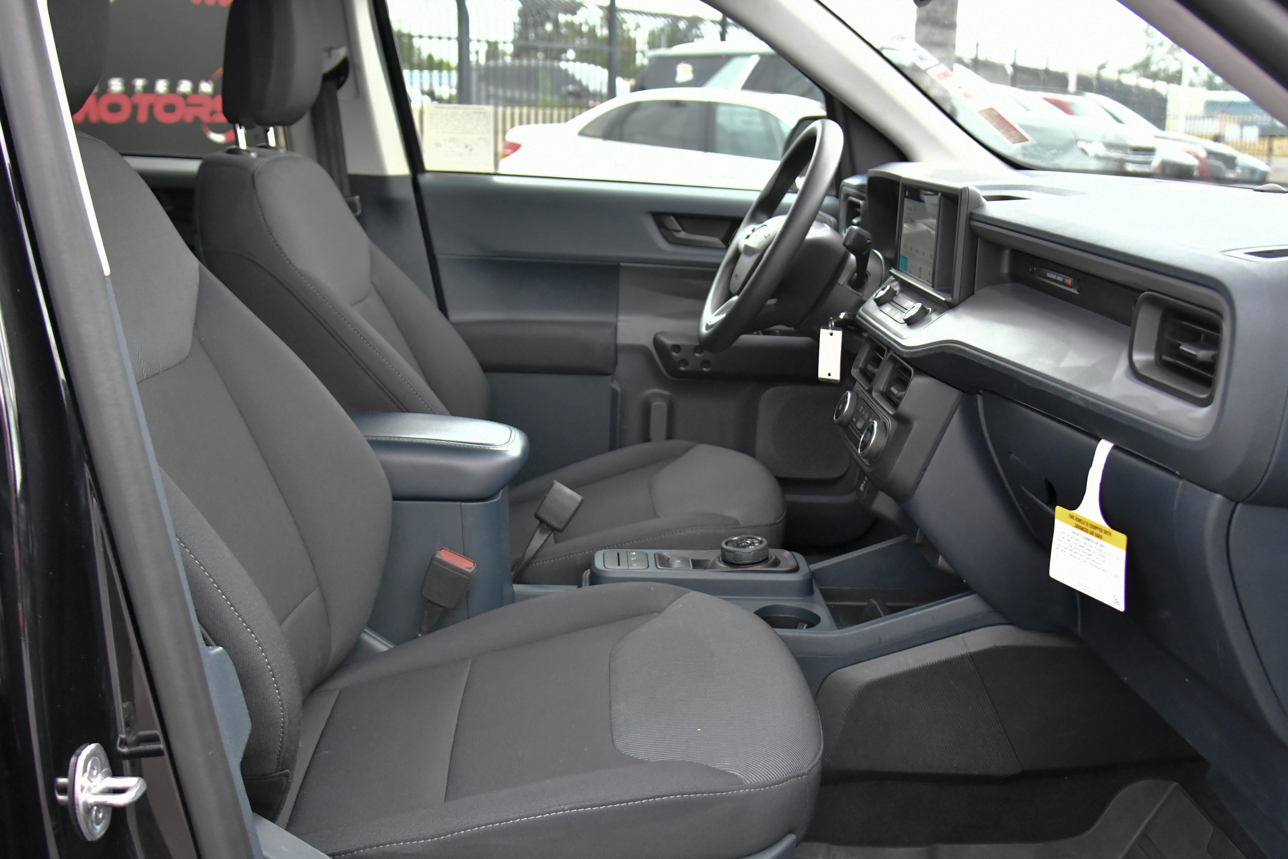 Used 2022 Ford Maverick XL FWD image 48