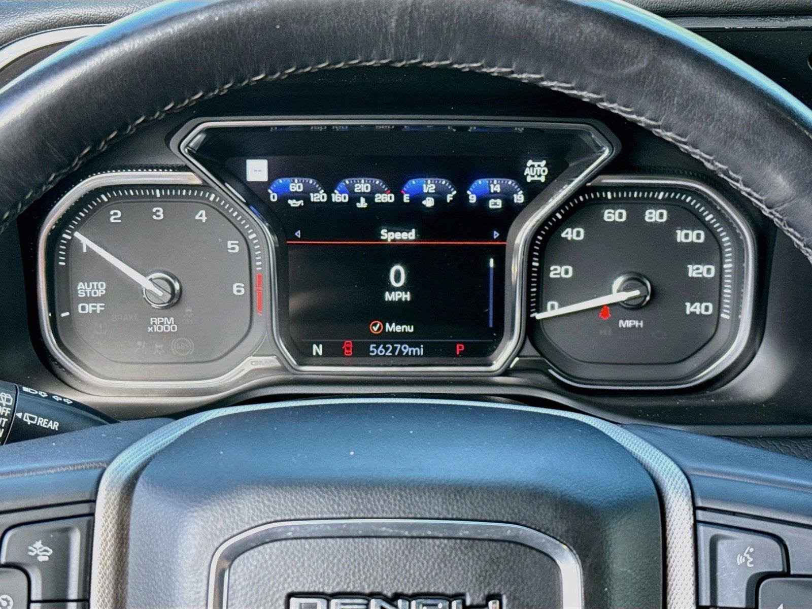 Used 2021 GMC Yukon Denali w/ Denali Premium Package AWD/4WD image 12