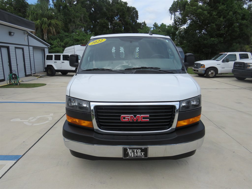 Used 2022 GMC Savana 2500 w/ Driver Convenience Package image 2