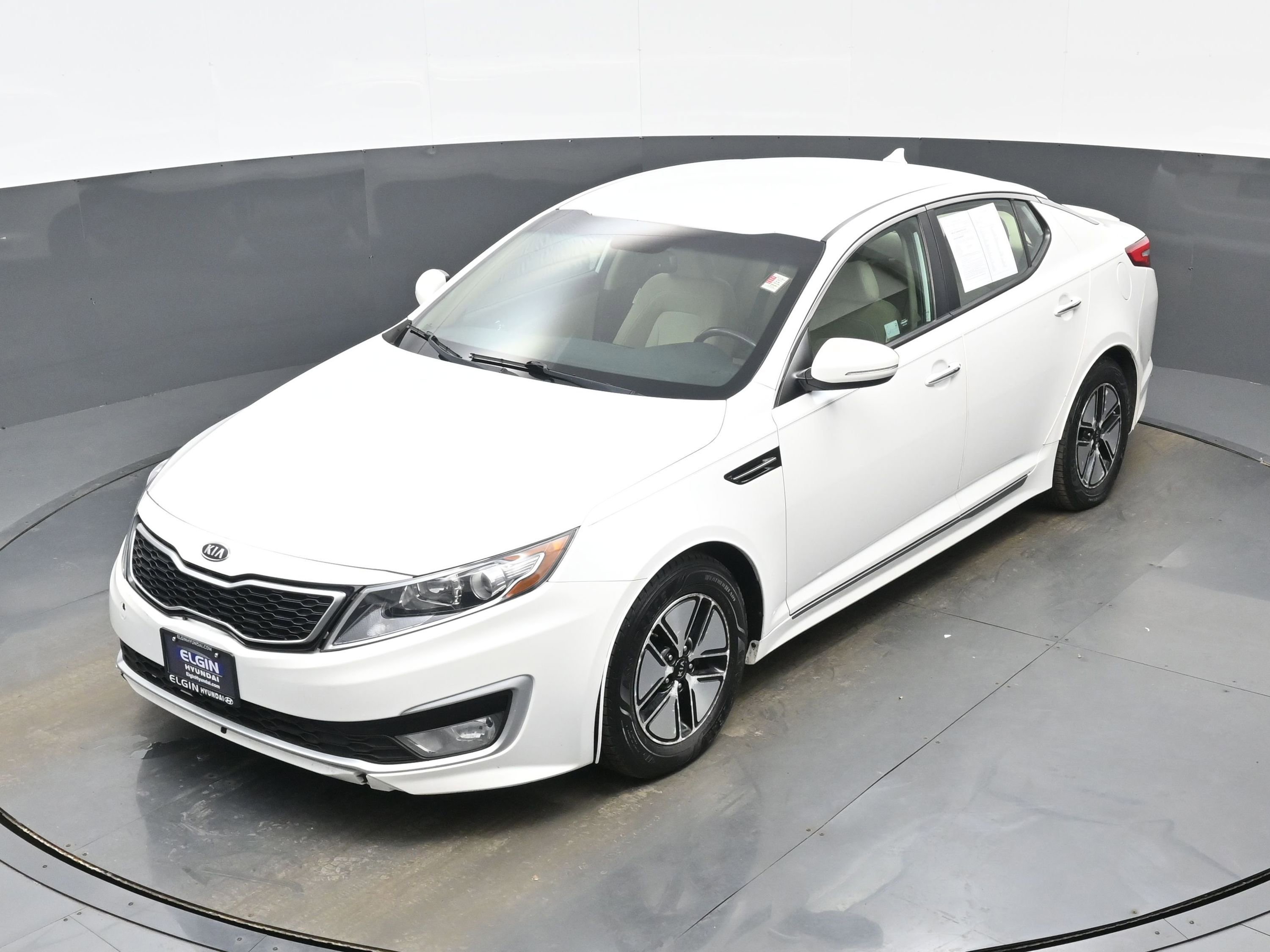 Used 2012 Kia Optima Hybrid w/ Hybrid Convenience Pkg image 32