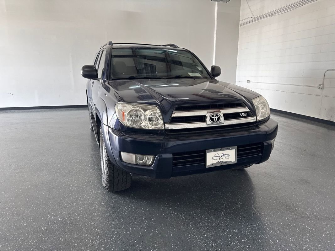 Used 2005 Toyota 4Runner SR5 w/ Preferred Accessory Pkg AWD/4WD image 1