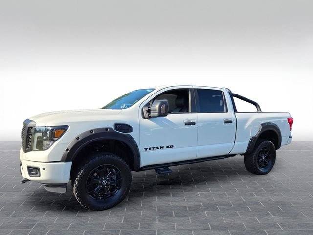 Used 2018 Nissan Titan SL w/ Midnight Edition AWD/4WD image 3
