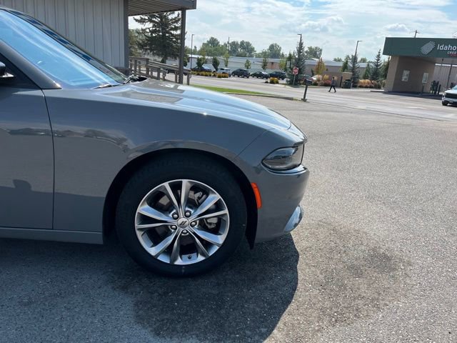 Used 2023 Dodge Charger SXT w/ Cold Weather Package AWD/4WD image 15