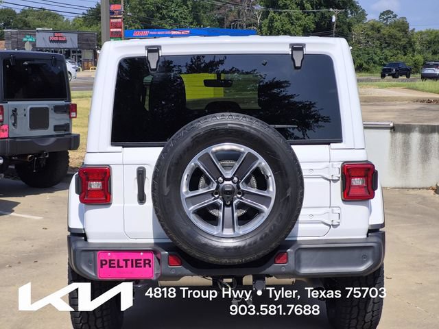 Used 2021 Jeep Wrangler Unlimited Sahara AWD/4WD image 5