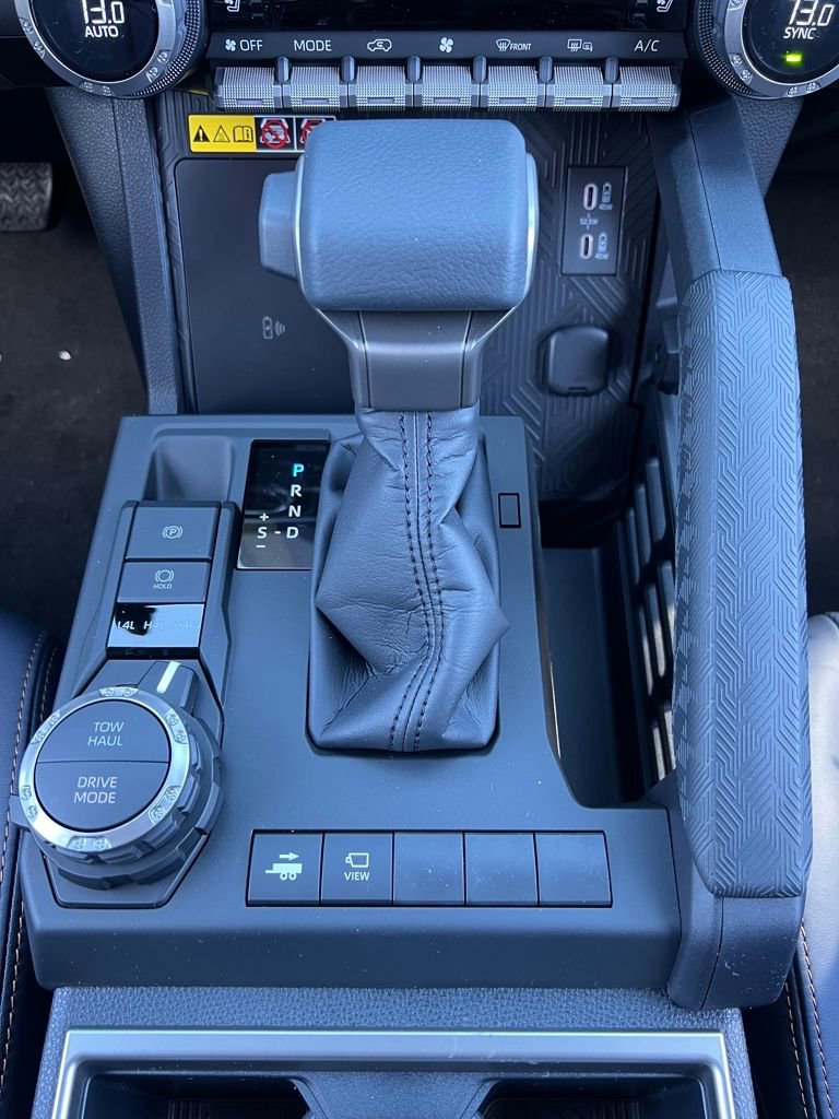 New 2026 Toyota 4Runner Platinum image 25