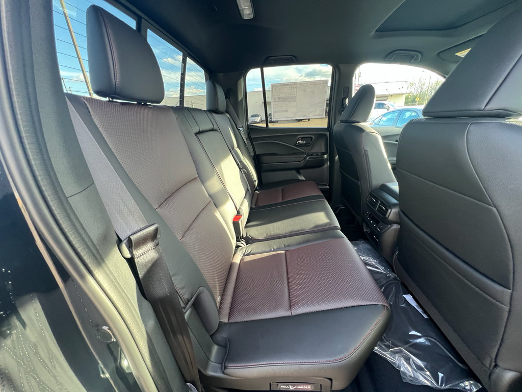 New 2026 Honda Ridgeline Black Edition image 17