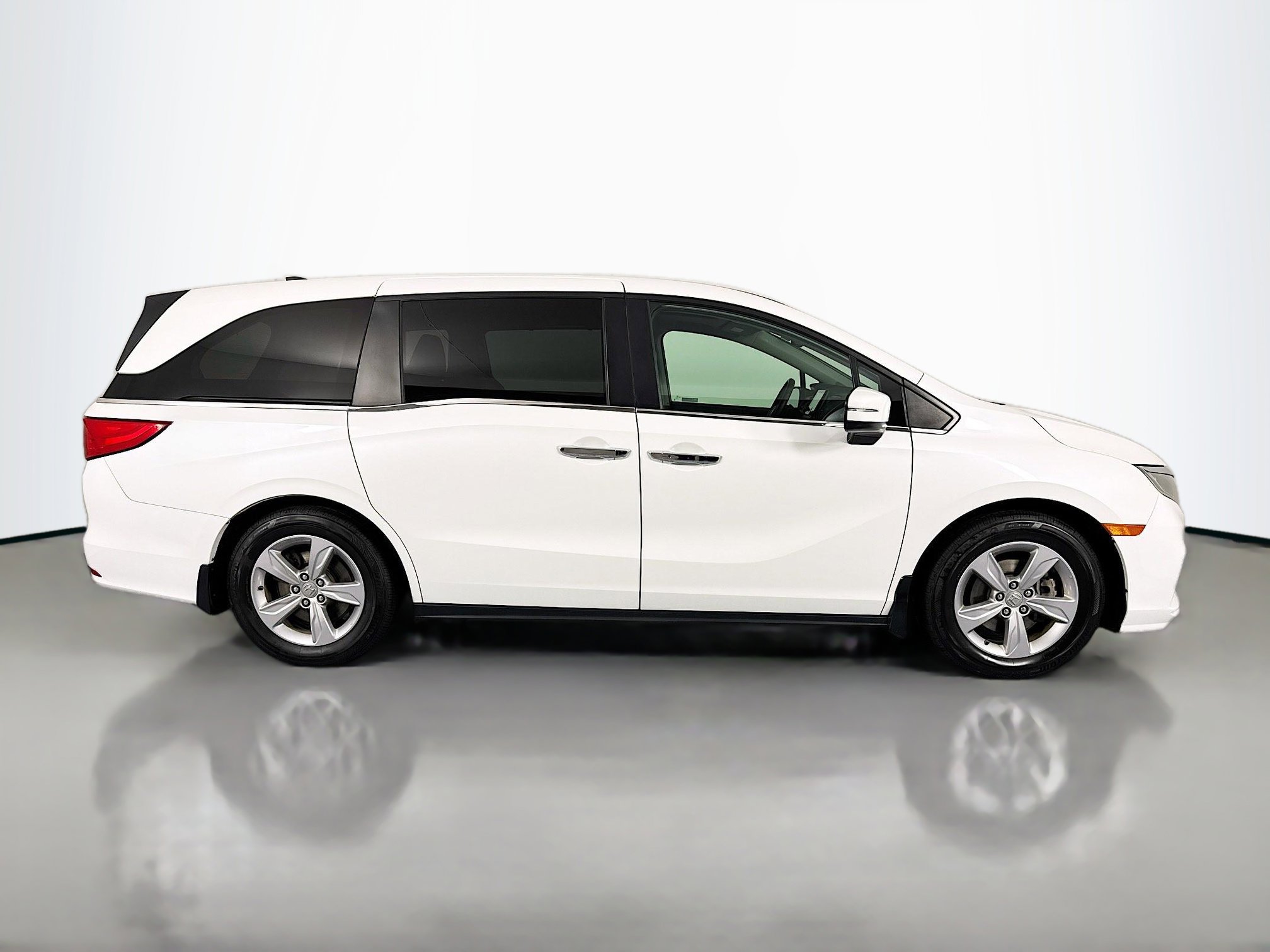Certified 2020 Honda Odyssey EX-L image 4