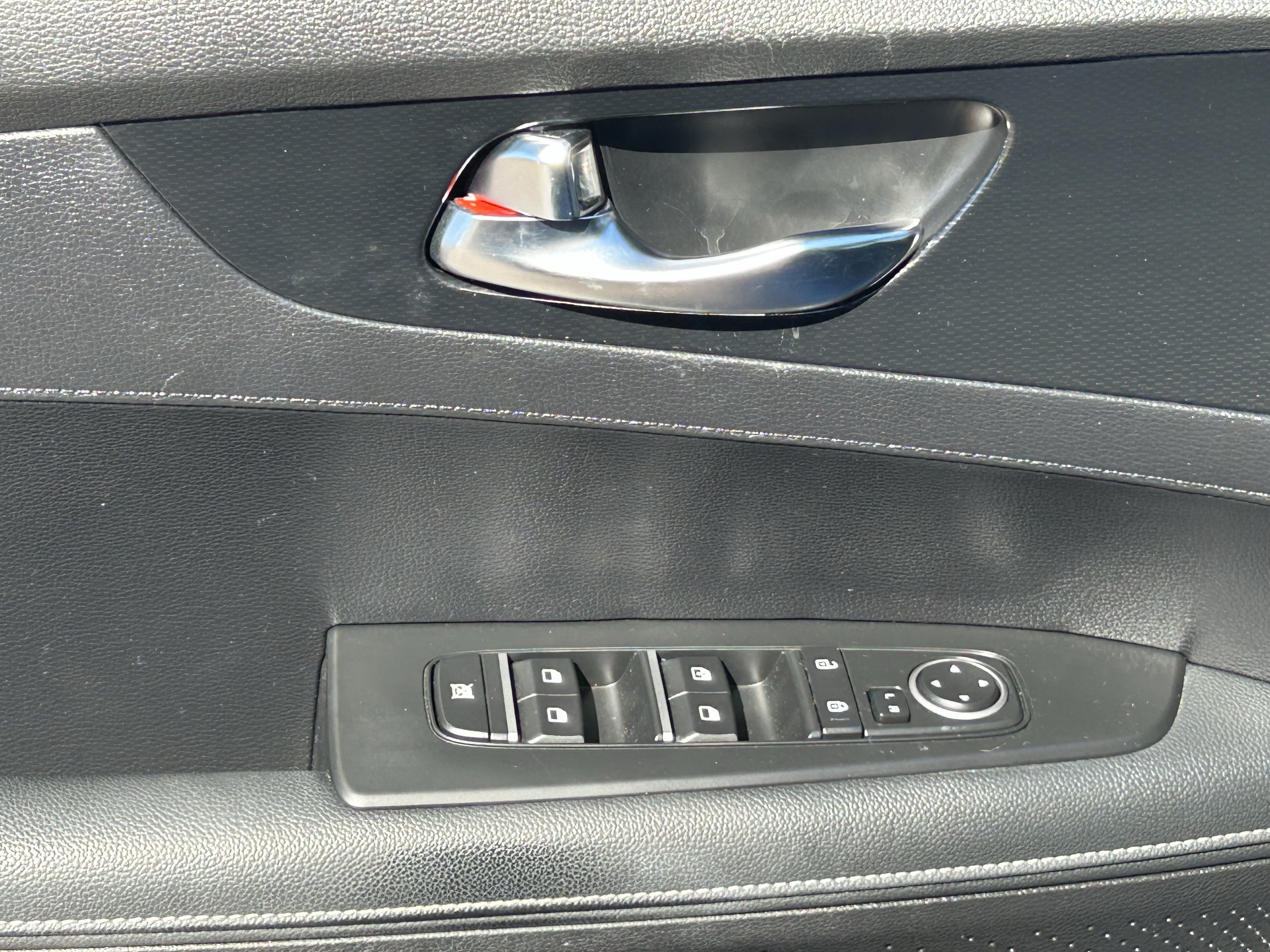 Certified 2024 Kia Forte GT-Line w/ GT-Line Premium Package FWD image 22