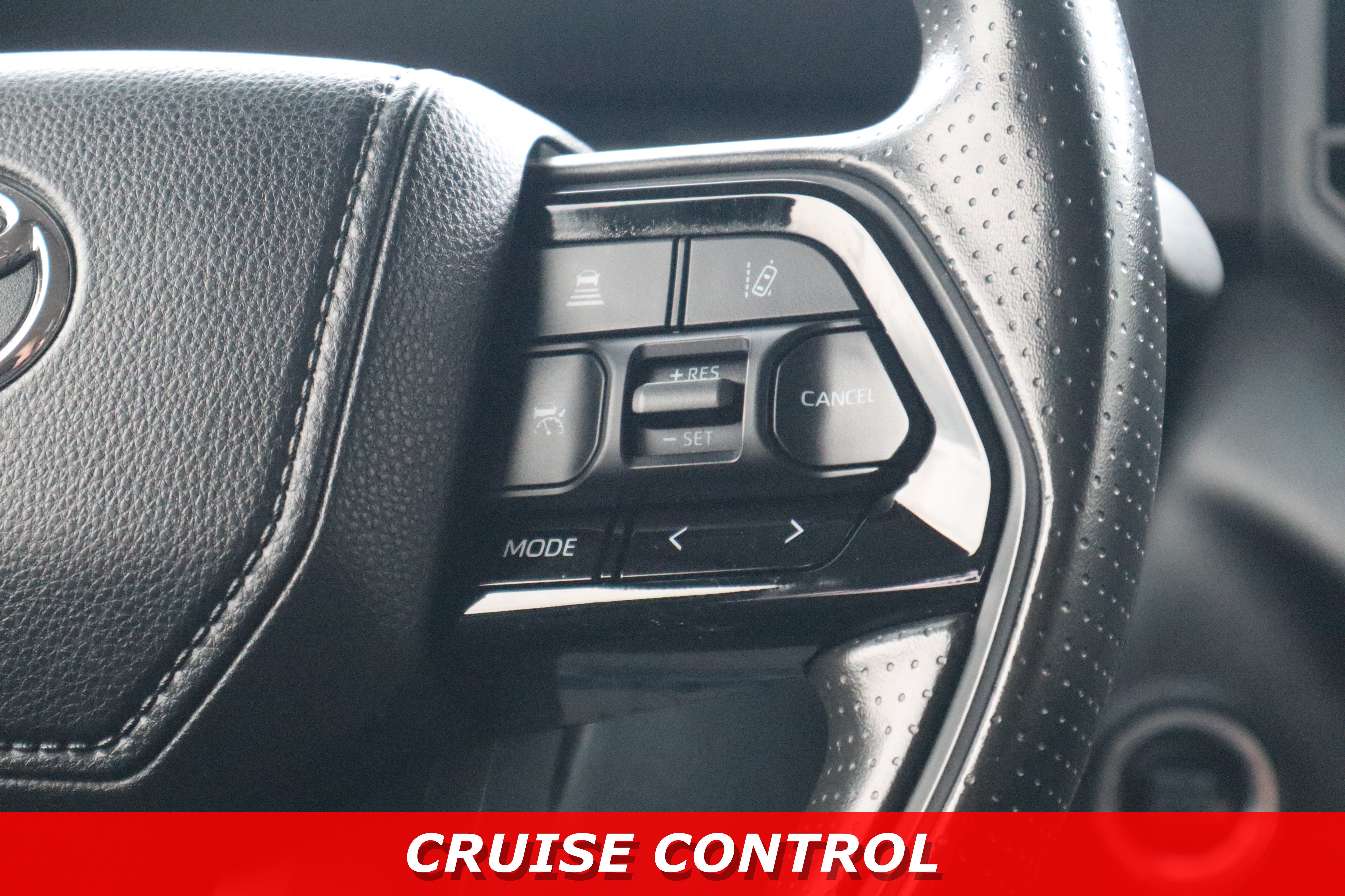 Used 2023 Toyota Tundra SR AWD/4WD image 18