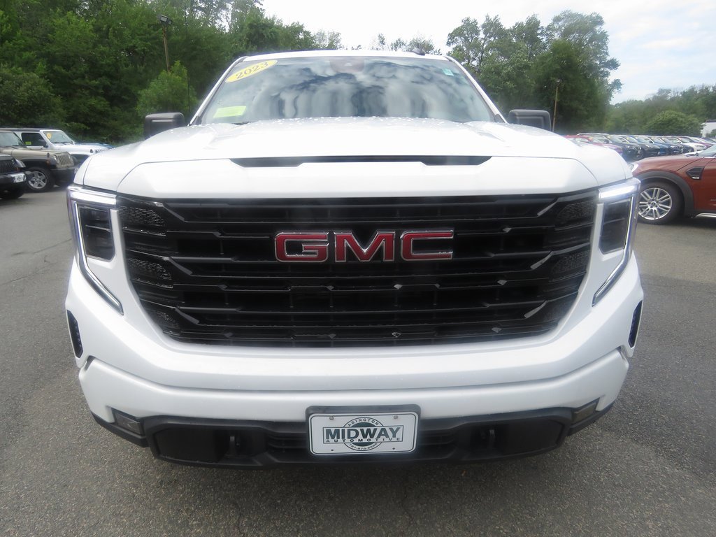 Used 2023 GMC Sierra 1500 Elevation image 3