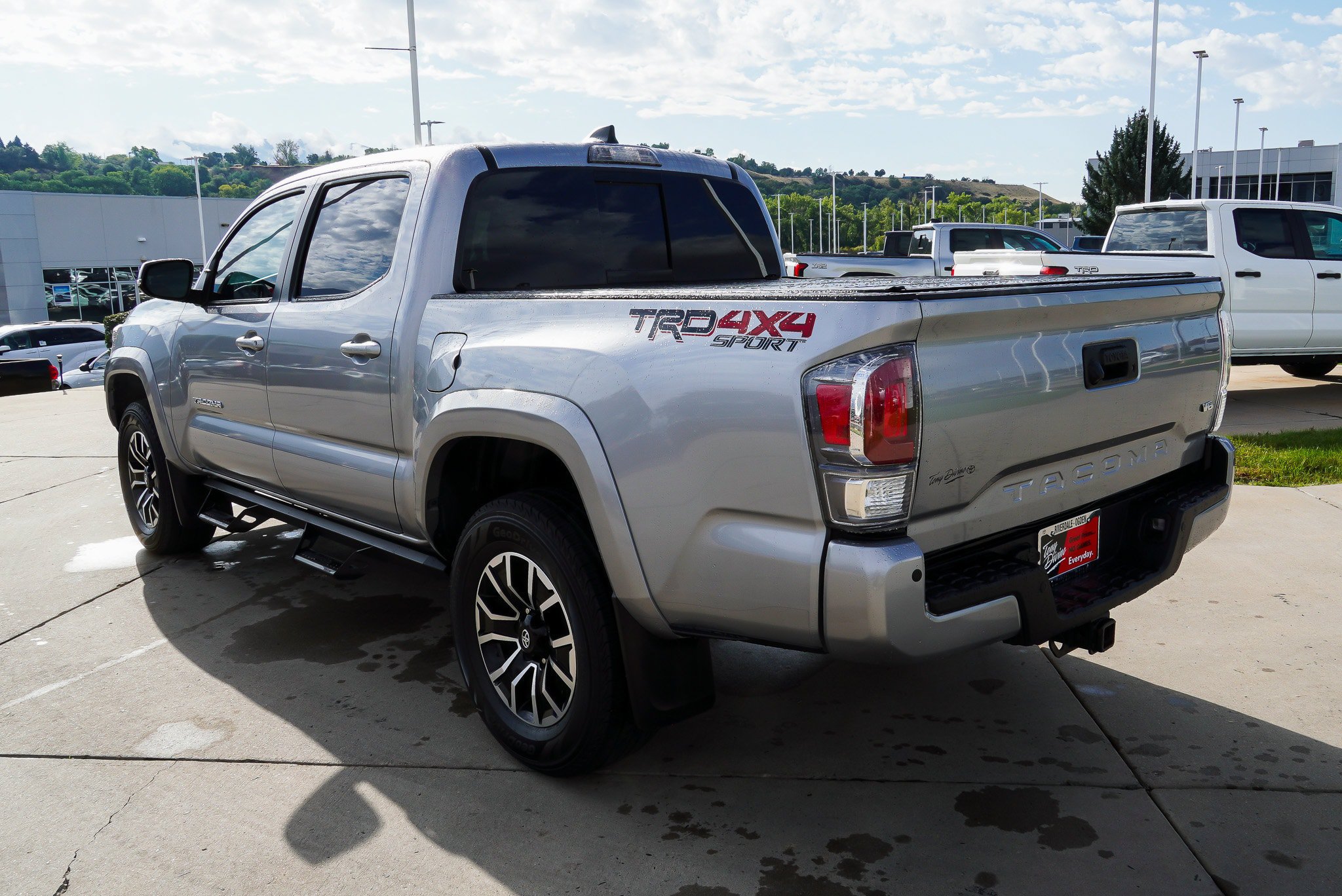 Certified 2021 Toyota Tacoma TRD Sport w/ Technology Package AWD/4WD image 6