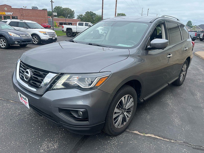 Used 2019 Nissan Pathfinder SL AWD/4WD image 4