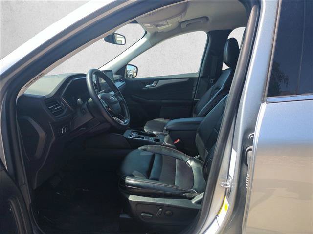 Used 2024 Ford Escape Platinum AWD/4WD image 15