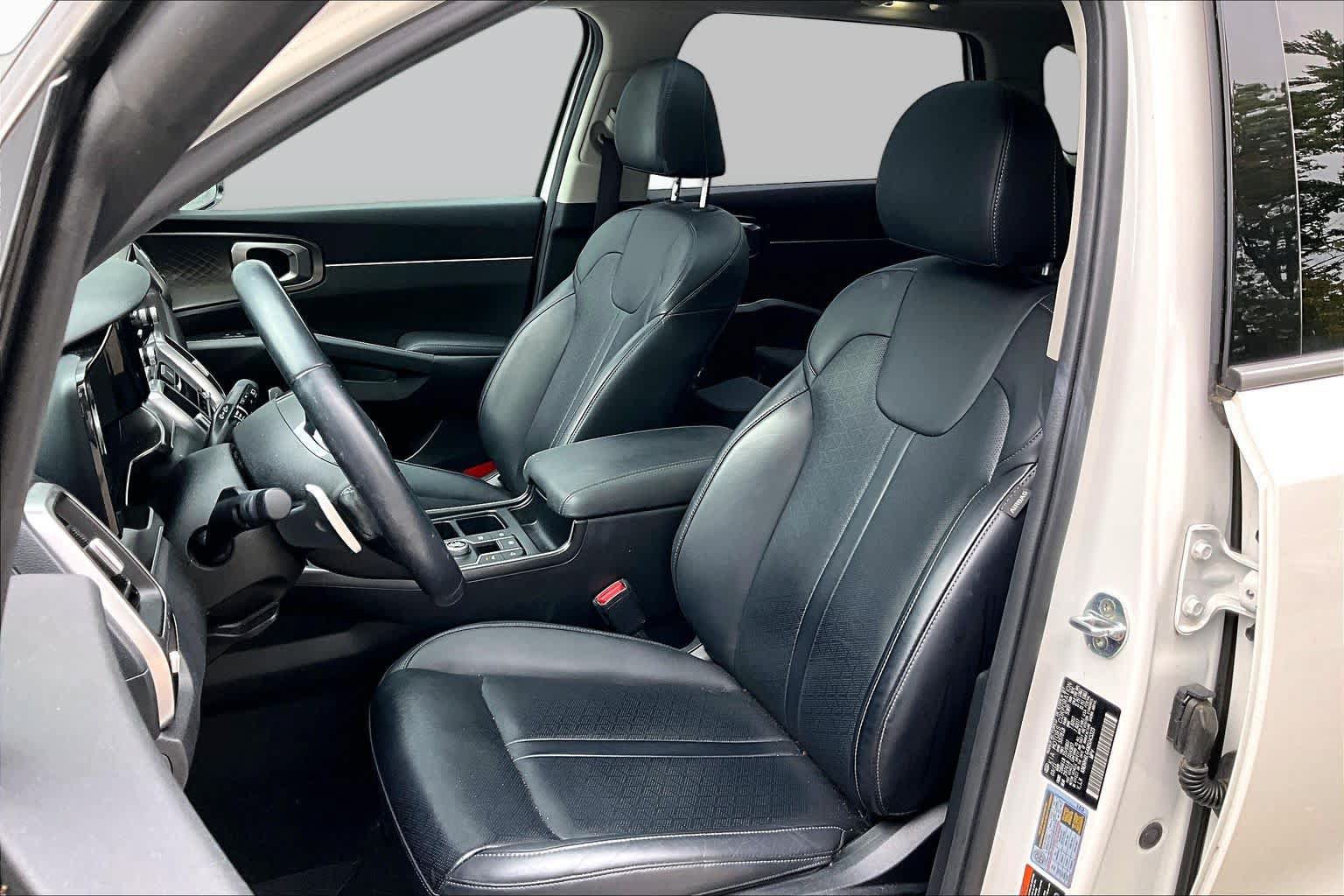Used 2021 Kia Sorento EX FWD image 9