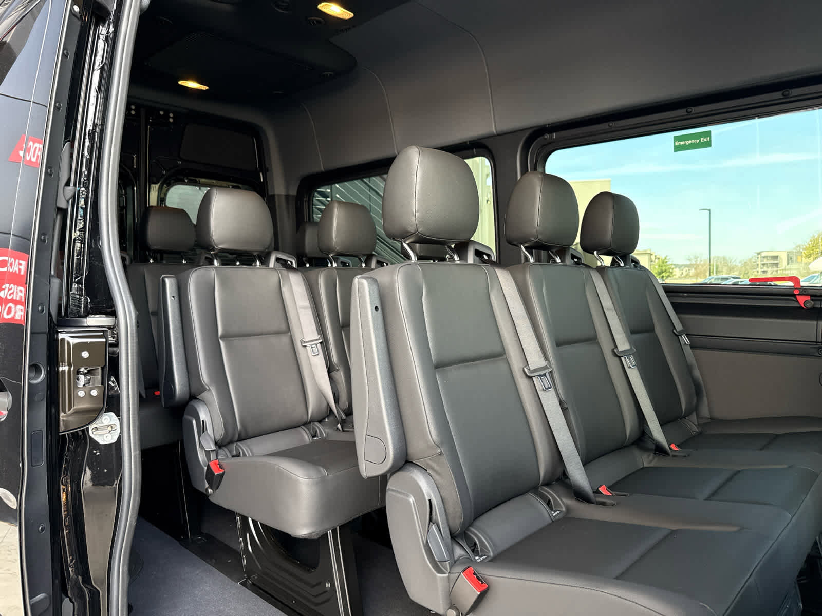 New 2025 Mercedes-Benz Sprinter 2500 image 9