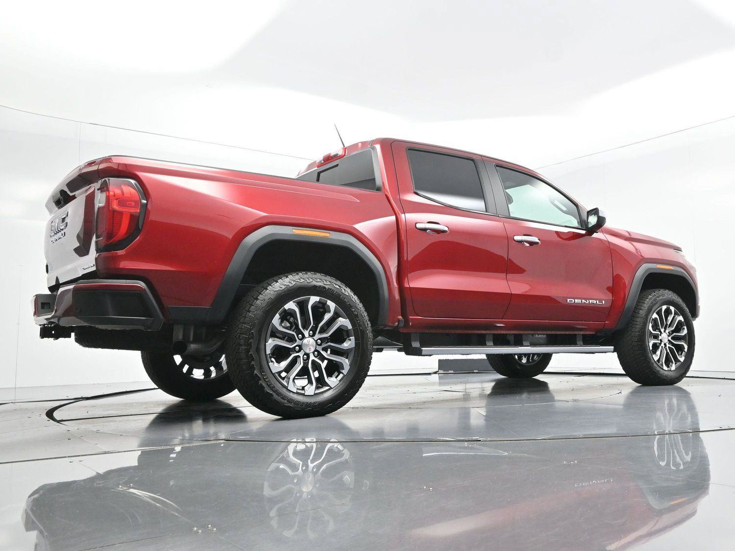 Used 2026 GMC Canyon Denali AWD/4WD image 52