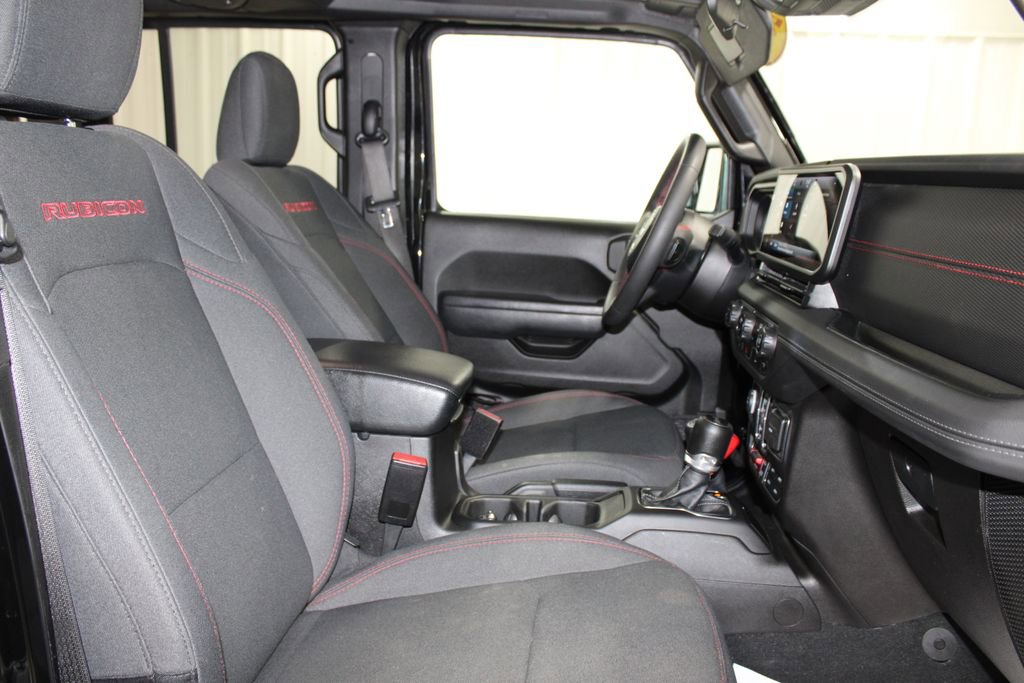Used 2024 Jeep Wrangler Unlimited Rubicon image 29