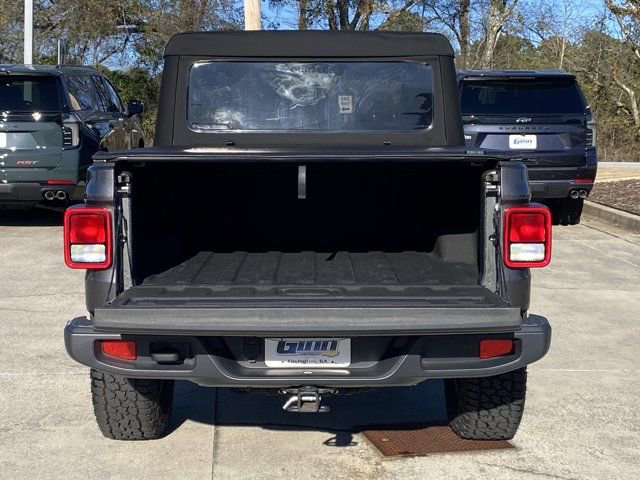 Used 2024 Jeep Gladiator Sport image 30