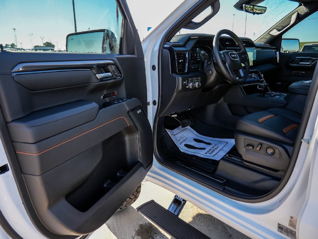 New 2026 GMC Sierra 1500 AT4 w/ Technology Package AWD/4WD image 43
