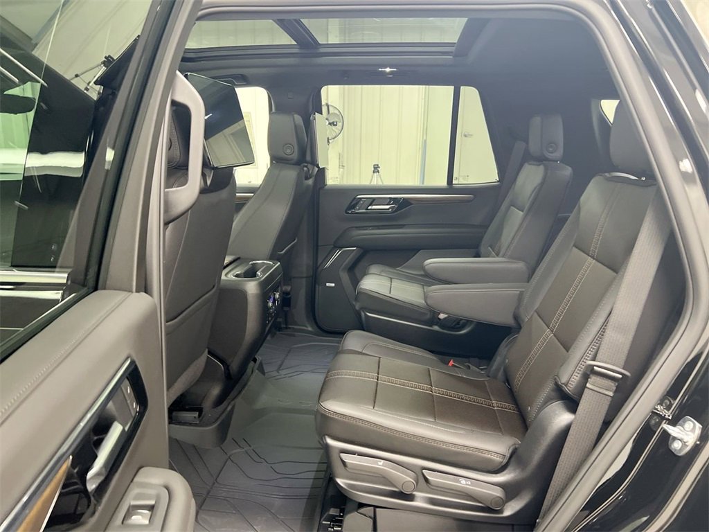 New 2025 Chevrolet Tahoe High Country image 24